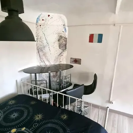 Petite Maison Proche Holiday home